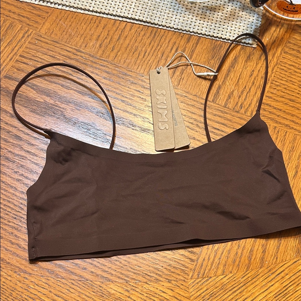 NWT SKIMS Seamless Chocolate Brown Crop Top